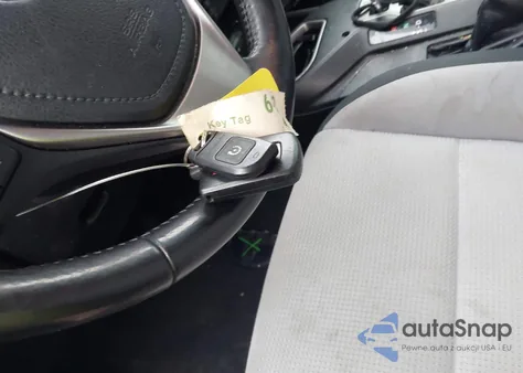 2018 Toyota Rav4 Xle from USA, damaged, VIN JTMRFREV0JJ211371